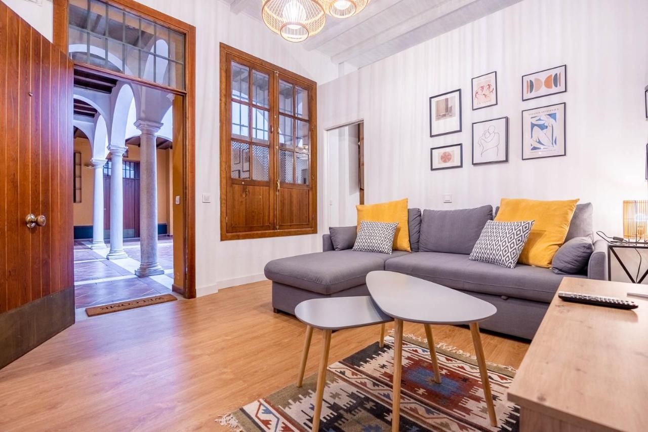 Palacios Malaver Suite Home Sevilla Eksteriør billede